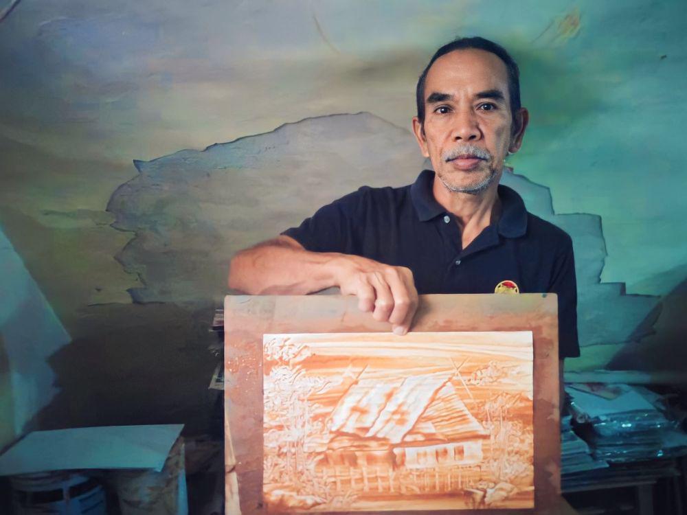 Serunya Belajar Melukis Pakai Tanah Liat di Fort Rotterdam Makassar