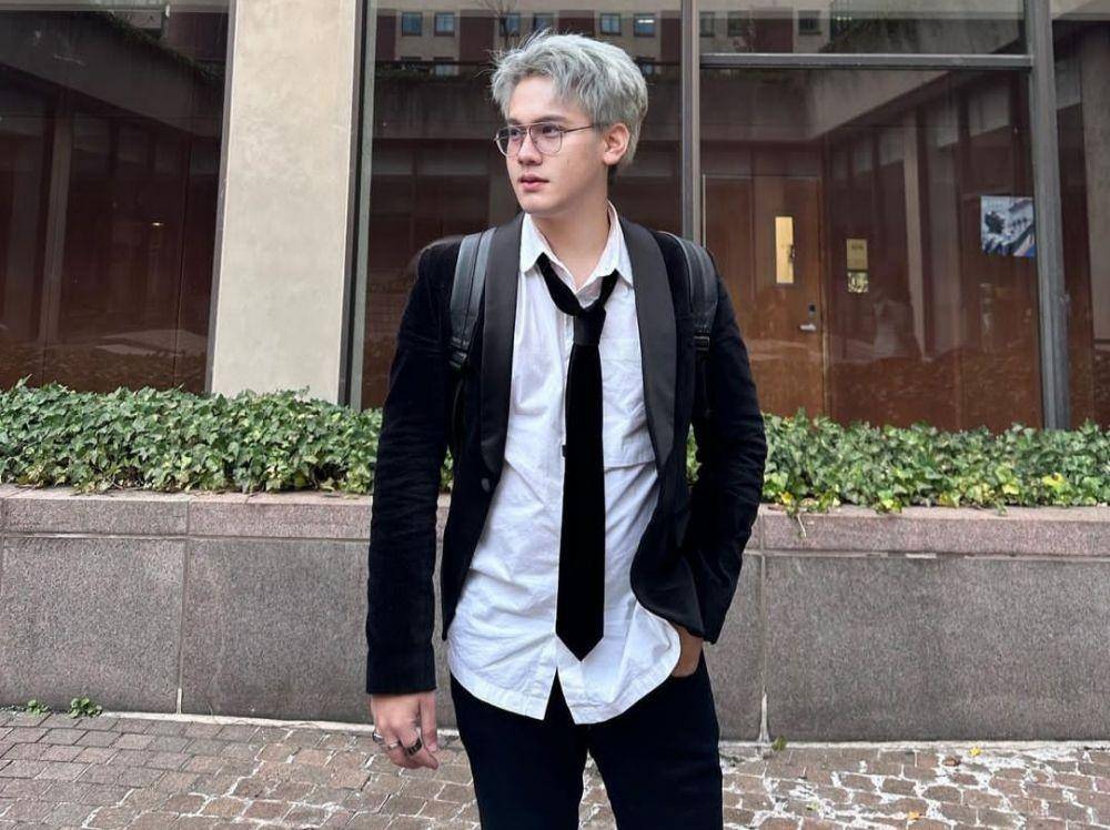 Deris Nagara pemuda asal Ciamis yang menjabat sebagai Presiden BEM di Columbia University (Instagram/derisnagara)