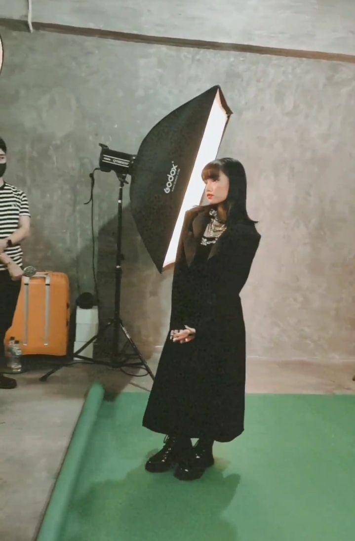 photoshoot terbaru Fuji (instagram.com/ss.styliste)