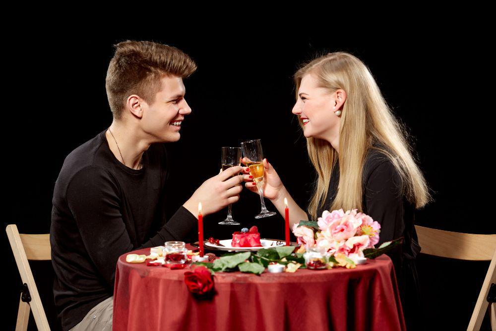 10 Promo Dinner untuk Valentine di Hotel Surabaya, Mulai Rp100 ribuan!