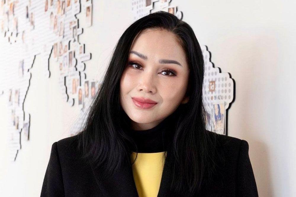 10 Artis yang Berani Ngaku Operasi Plastik, Titi DJ Manglingi