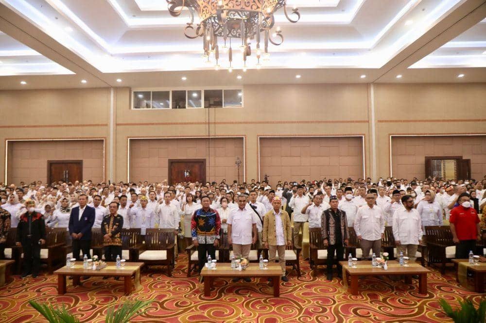 Sekretaris Jenderal Partai Gerindra Ahmad Muzani memulai rangkaian HUT ke 15 dengan mengunjungi pengurus partai di Kota Palangka Raya, Rabu (1/2/2023). Foto Gerindra