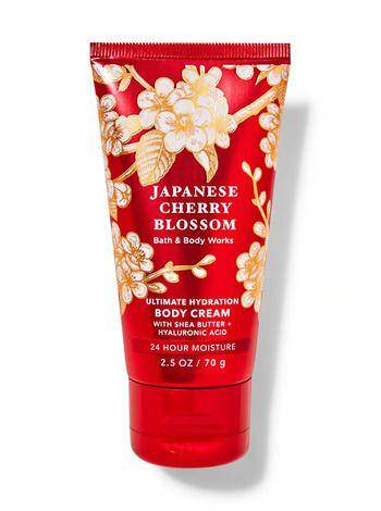 Bath and Body Works Japanese Cherry Blossom Ultimate Hydartion Body Cream (dok. Bath and Body Works)
