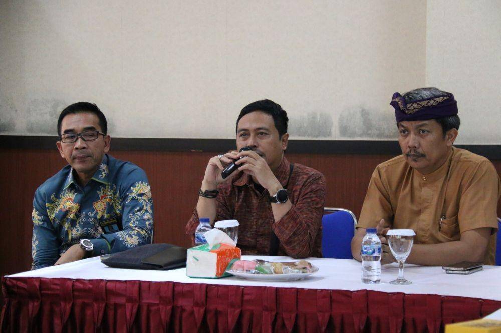 Diskusi Penyusunan Naskah Akademik RUU tentang Pemindahan Narpidana antar Negara bertempat di Ruang Rapat Lembaga Pemasyarakatan Kelas IIA Kerobokan pada Kamis (2/2/2023). (Dok.IDN Times/istimewa)