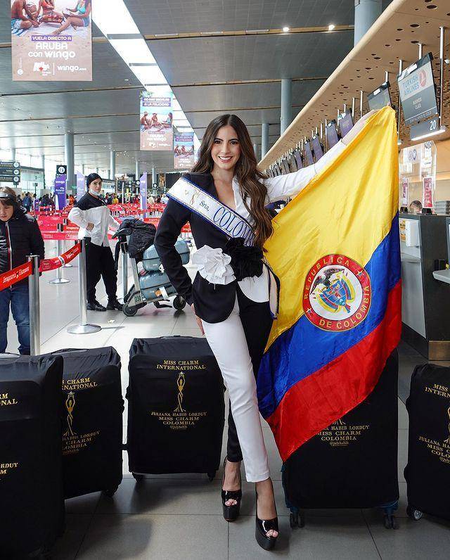 Potret Keberangkatan Miss Charm Kolombia 2023 (Instagram.com/misscharm.tv)