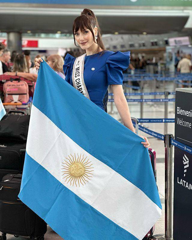 Potret Keberangkatan Miss Charm Argentina 2023 (Instagram.com/julietagarciaok)