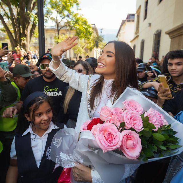 Potret Penyambutan Amanda Dudamel di Mérida, Venezuela Usai Jadi Juara Kedua Miss Universe 2022 (Instagram.com/amandadudamel)