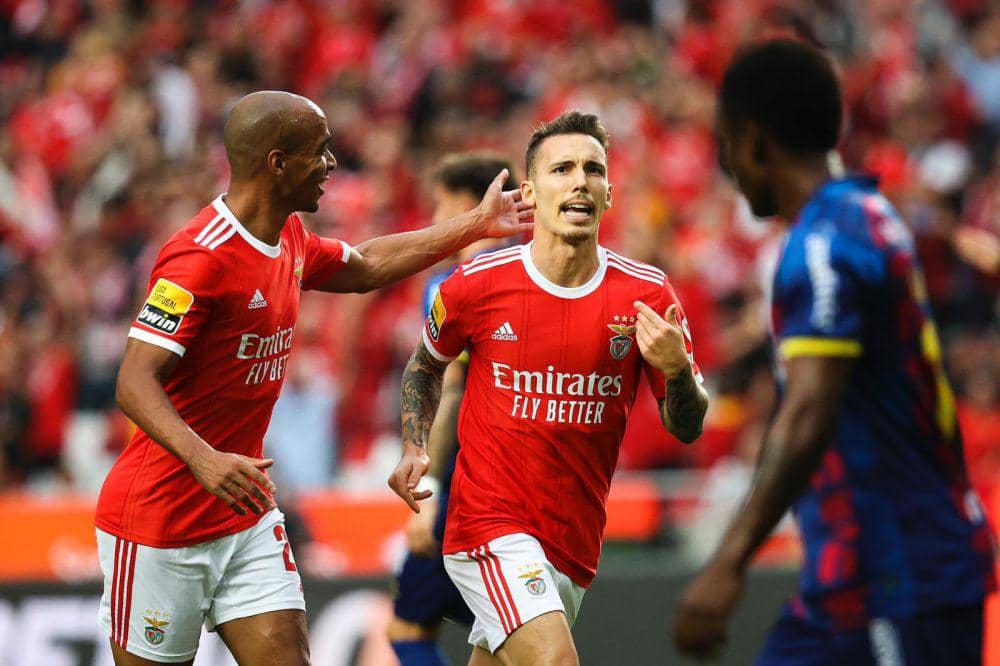 Alejandro Grimaldo (twitter.com/grimaldo35)