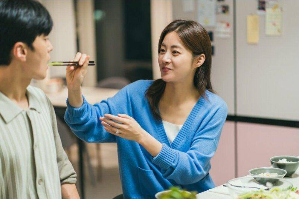 Jang Seung Jo dan Kang So Ra di Strangers Again (twitter.com/channel_ENA)