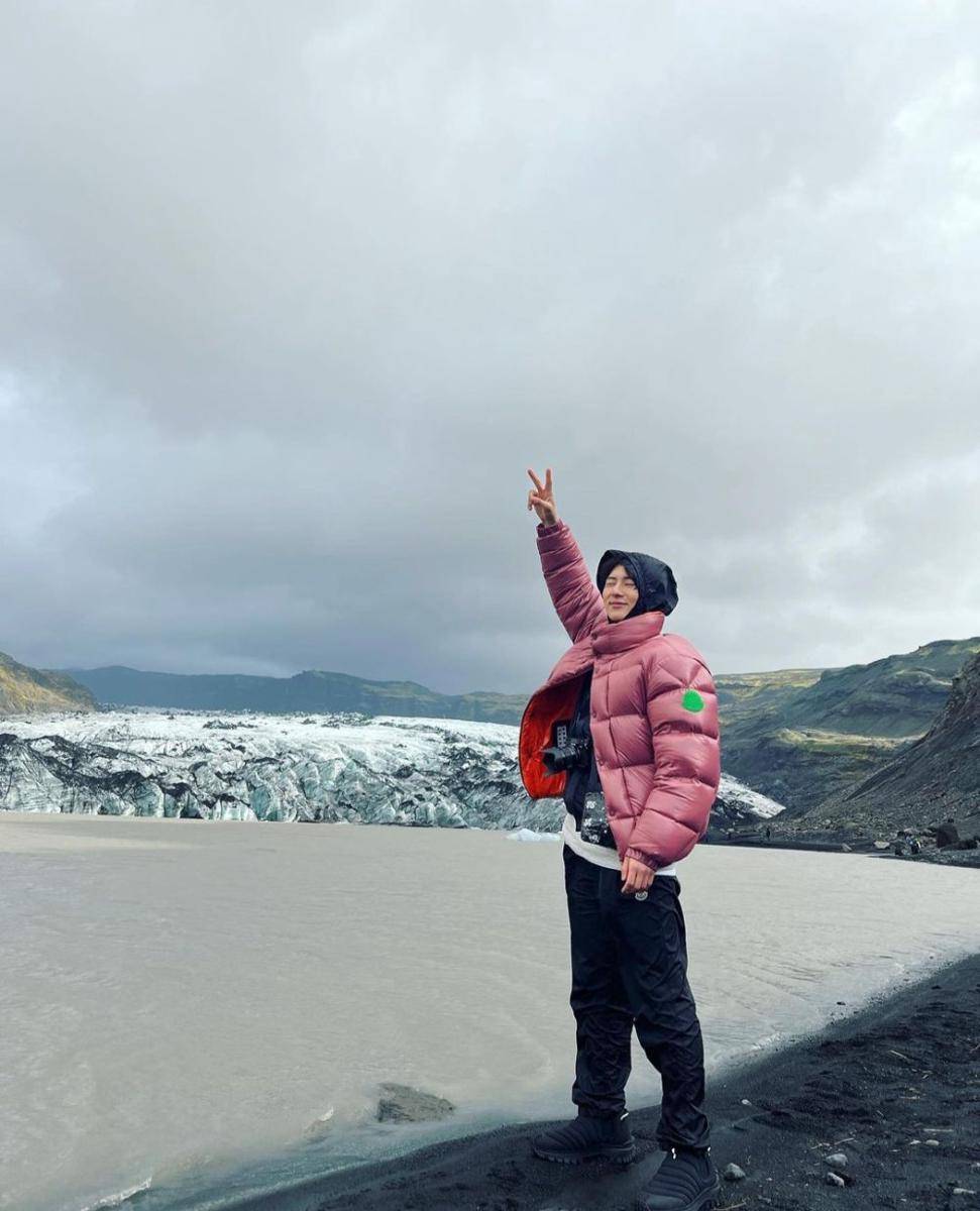 Hwang Min Hyun di Islandia (instagram.com/optimushwang)