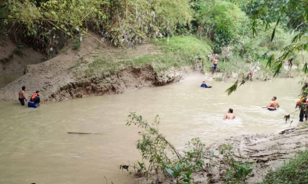 Terpeleset Saat Mandi, Bocah Asal Tuban Hilang di Sungai Bojonegoro