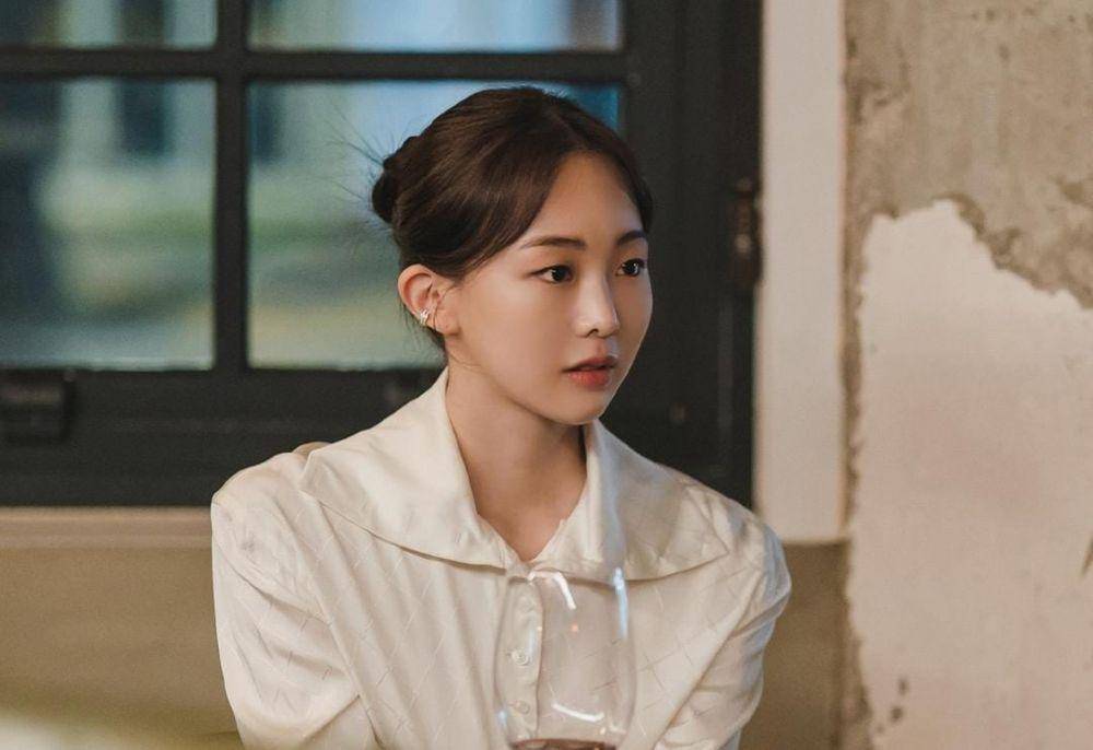 Geum Sae Rok di drama The Interest of Love (instagram.com/jtbcdrama)