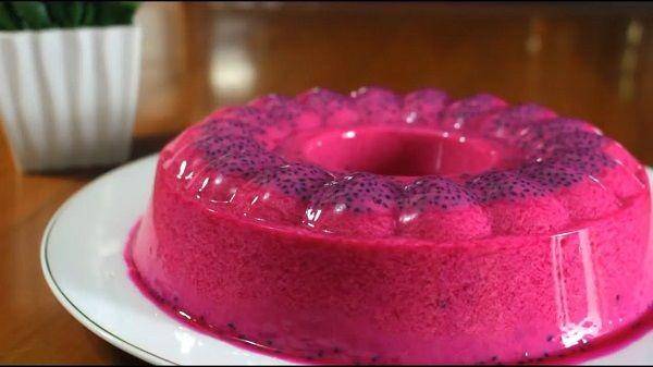 puding nutrijel buah naga (youtube.com/so yummy)