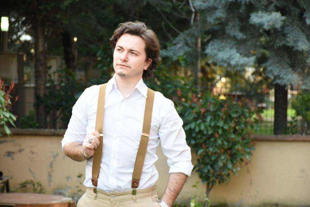 ilustrasi seorang pria (pexels.com/Sezgin)