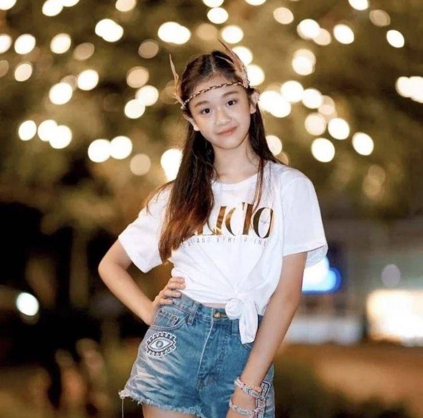 potret Pharita babymonster (instagram.com/pharita__babymonster)