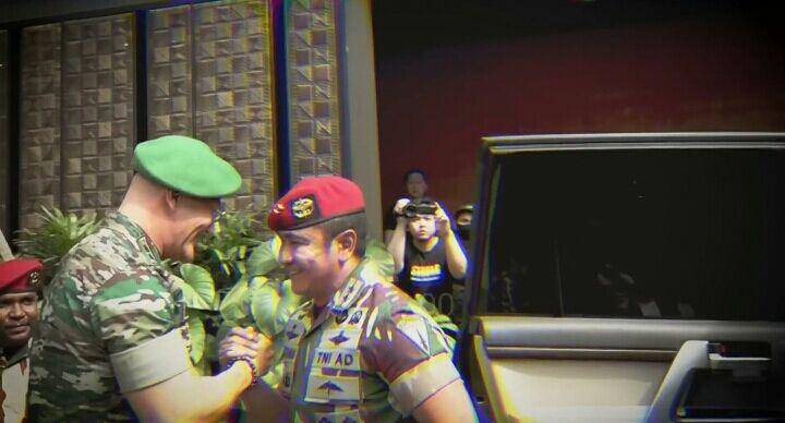 Deddy Corbuzier dan Danjen Kopassus (youtube.com/Deddy Corbuzier)