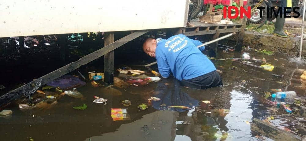 Sungai di Banjarmasin Terindikasi Terjadi Pencemaran Mikroplastik