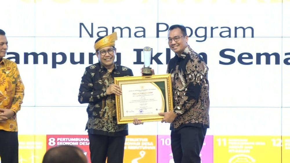 Dua program tanggung jawab sosial dan lingkungan (TJSL) PT Kilang Pertamina Internasional (KPI) Unit Balikpapan mendapatkan penghargaan Kementerian Desa. Foto Pertamina