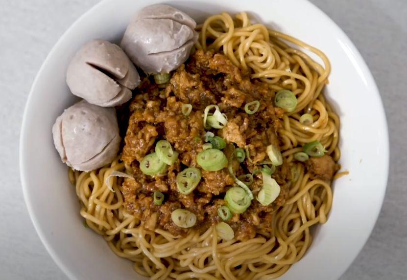 Resep Bakmi Ayam Rica Bandung, Rasa Manis Khas Indonesia Ala Ade MCI