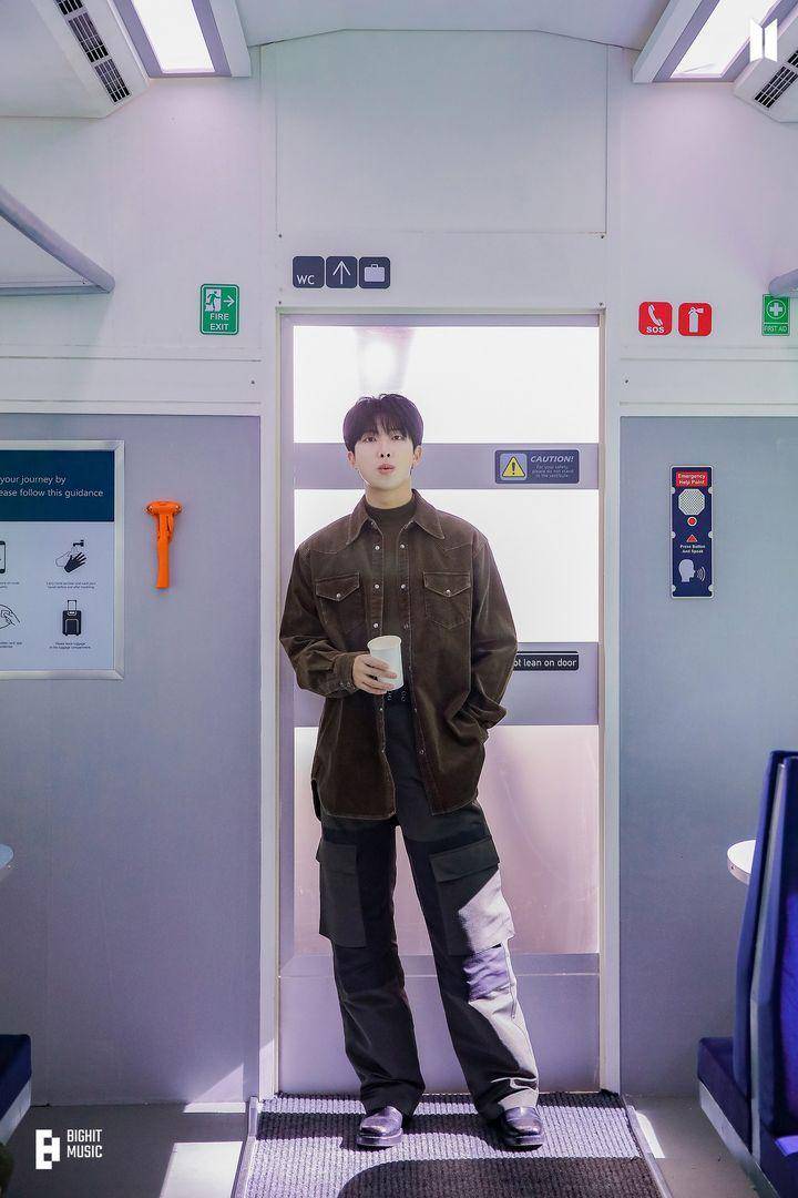 RM BTS (facebook.com/bangtan.official)