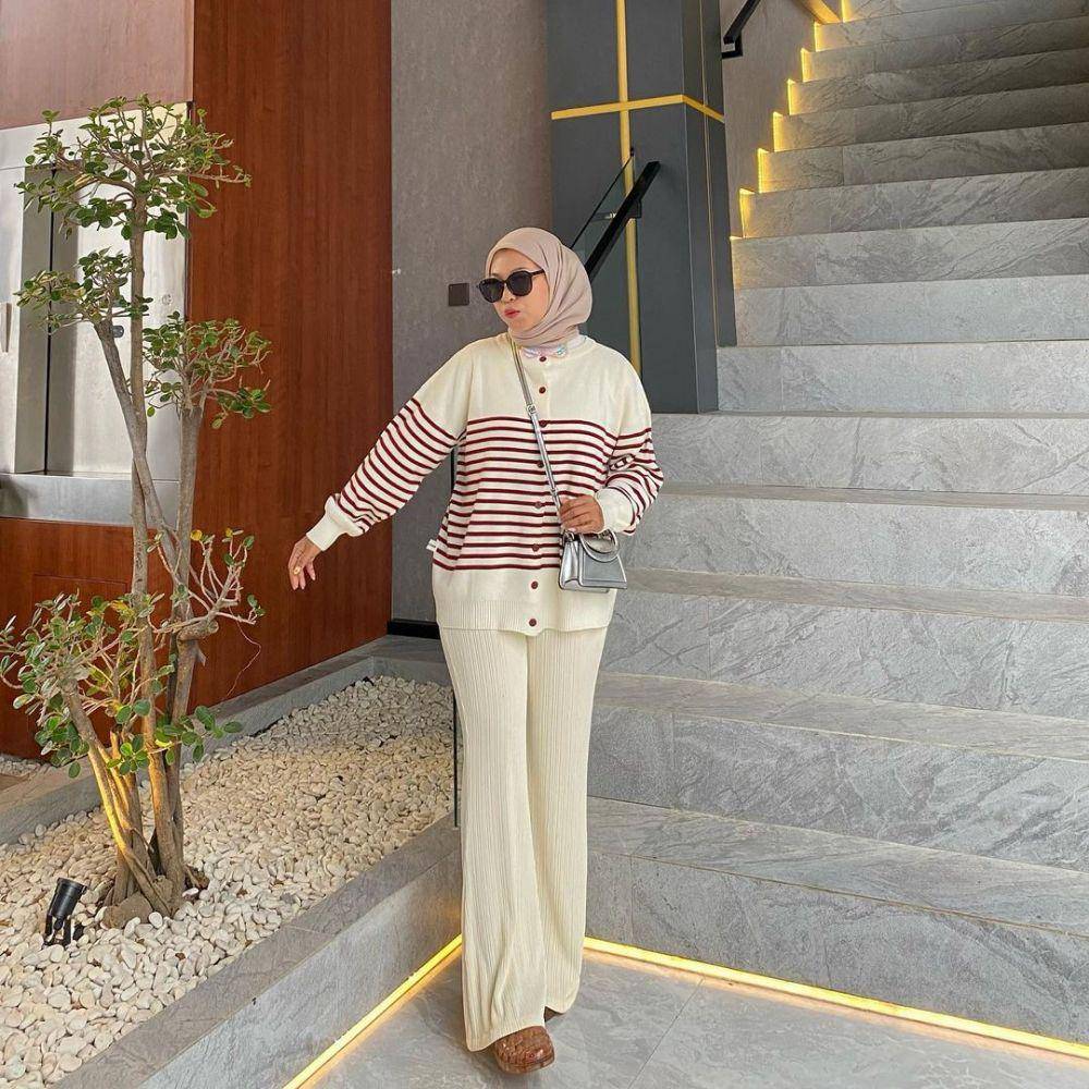 inspirasi outfit hijab dengan celana cutbray (instagram.com/wza.lf)