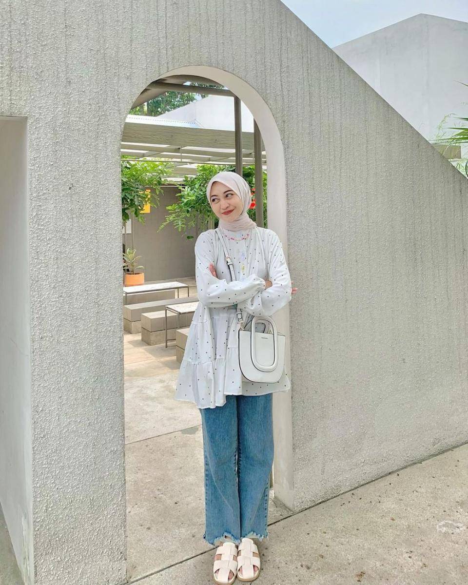 Potret OOTD (Instagram.com/nabilayua)