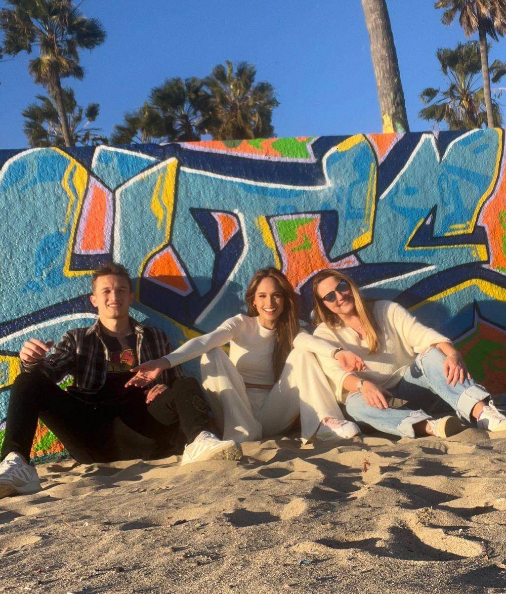 potret liburan Cinta Laura dan Arya Vasco di Amerika (instagram.com/claurakiehl)