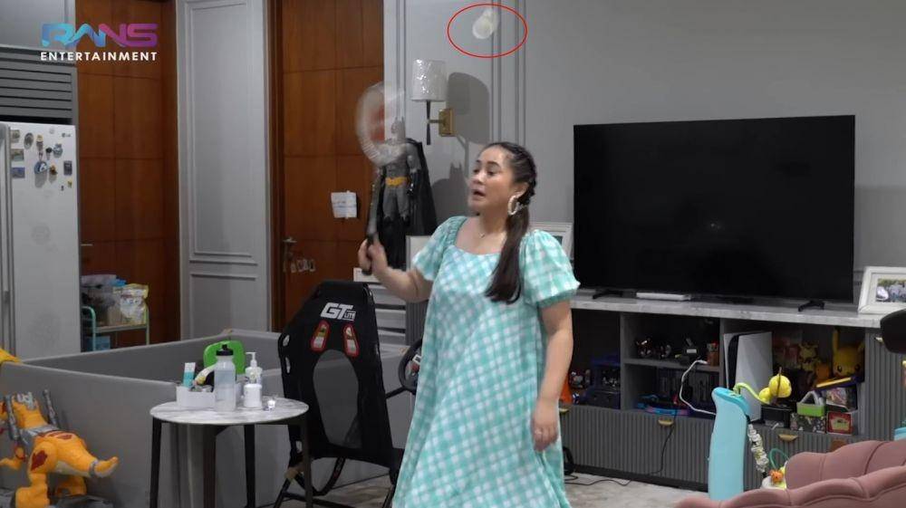 Nagita dan Raffi badminton (YouTube.com/rans entertainment)