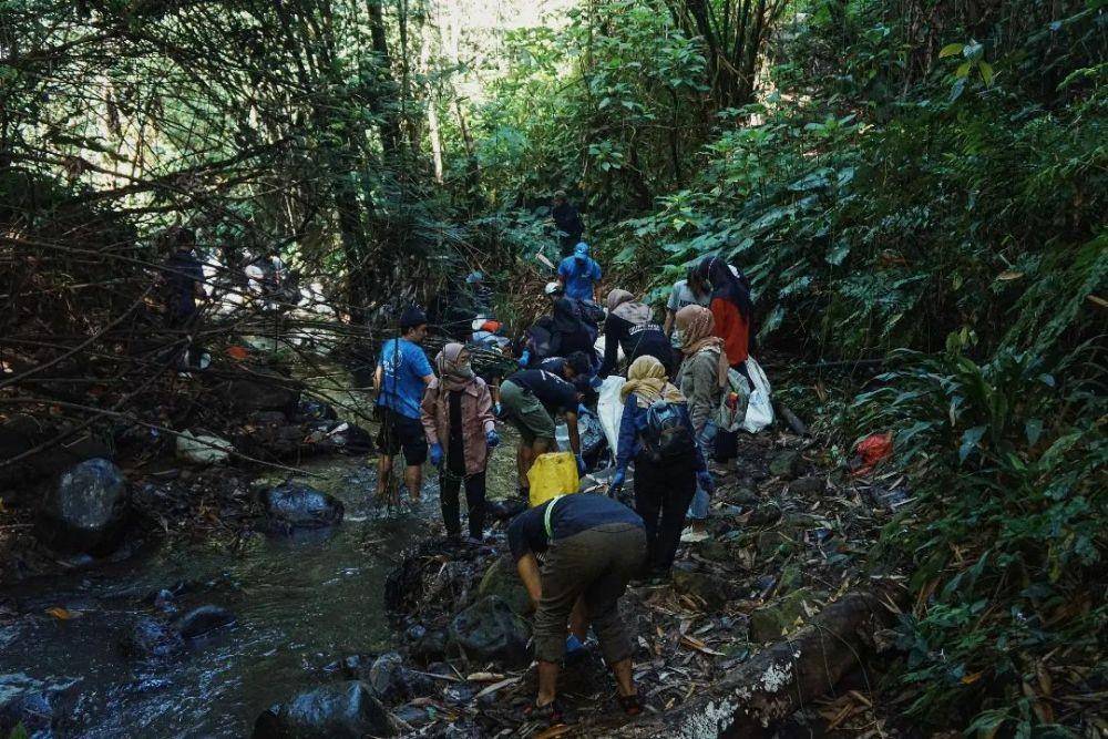 Dokumen River Cleanup Indonesia
