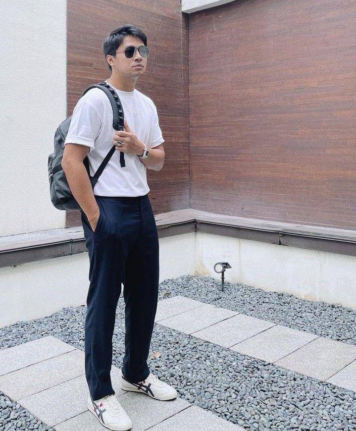 OOTD ala Deva Mahenra (instagram.com/devamahenra)