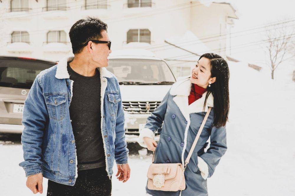 ilustrasi pasangan romantis (pexels.com/gya den)