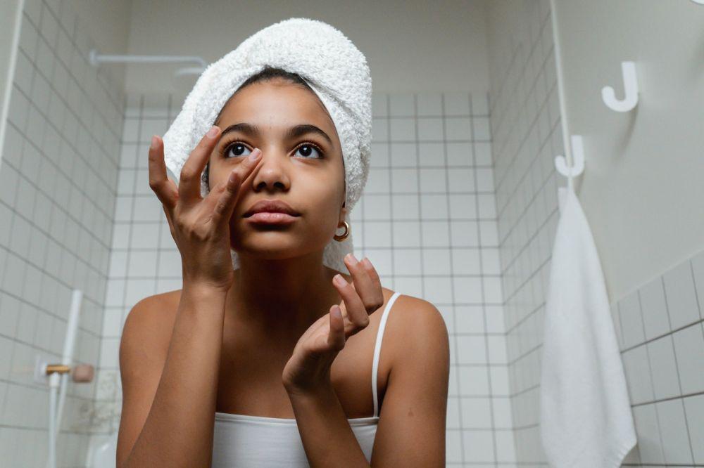 Daftar Prediksi Tren Skincare Tahun 2024, Sudah Siap Mencoba?