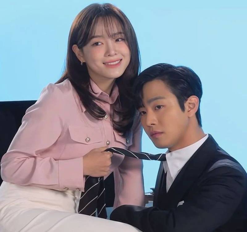 Aktor Ahn Hyo-seop yang berperan sebagai Kang Tae-mu di drama Bussiness Proposal (Instagram.com/abussiness_proposal)