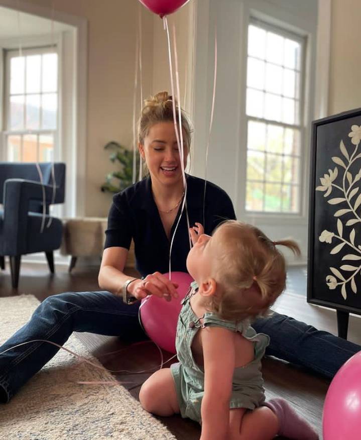 Amber Heard (instagram.com/amberheard)