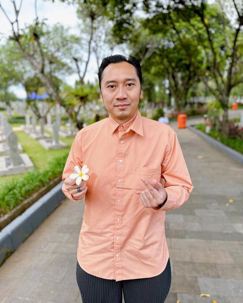 Aliya Rajasa berziarah ke makam Ani Yudhoyono (instagram.com/ruby_26)