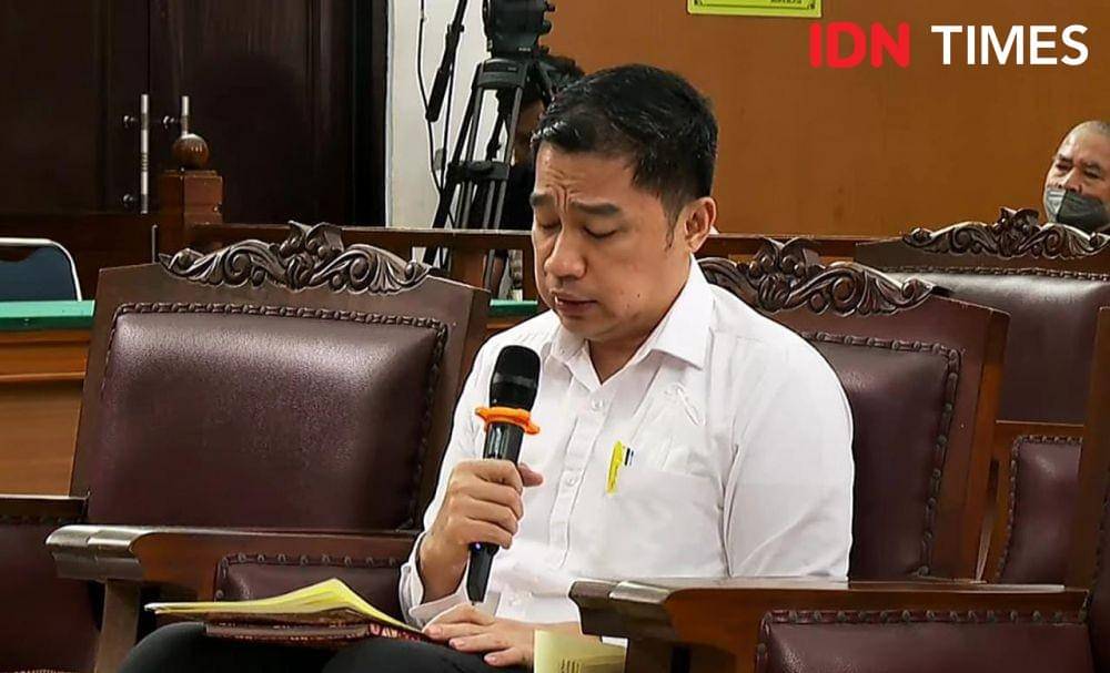 Terdakwa kasus obstruction of justice, Arif Rahman Arifin pada Jumat (3/2/2023). (IDN Times/Lia Hutasoit)