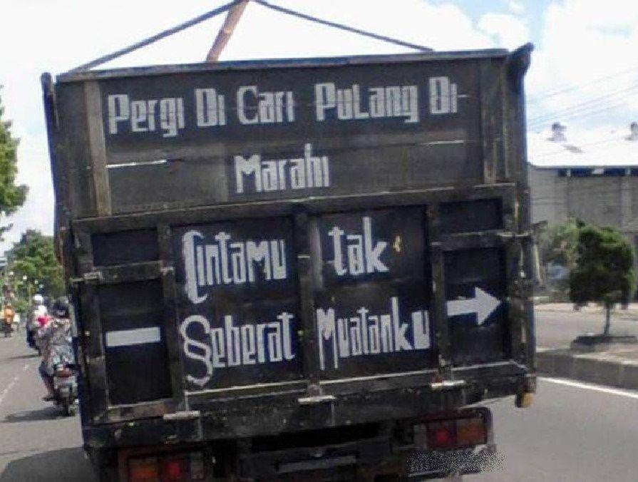 kata-kata galau di belakang truk (instagram.com/recehqq.id)