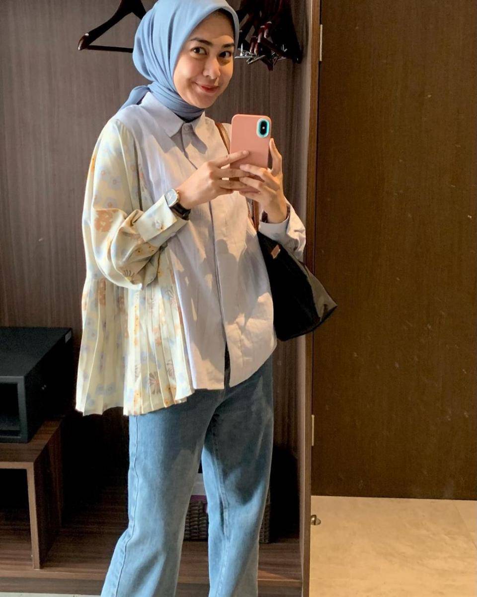 padu padan kemeja motif ala Dianty Annisa (instagram.com/diantyy.a)