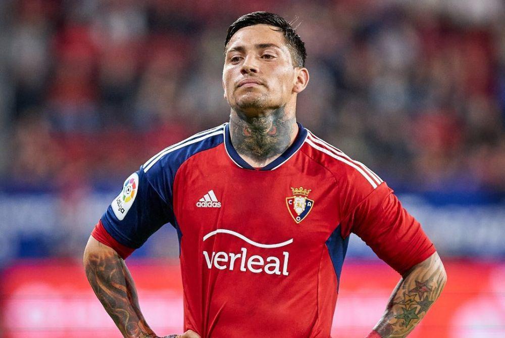 10 Potret Chimy Avila, Penyerang Tengah Osasuna asal Argentina