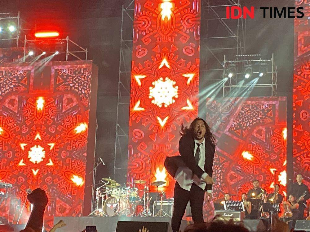 potret Ello saat bawakan lagu Sudah (dok.IDN Times/Stephanie Risyana)