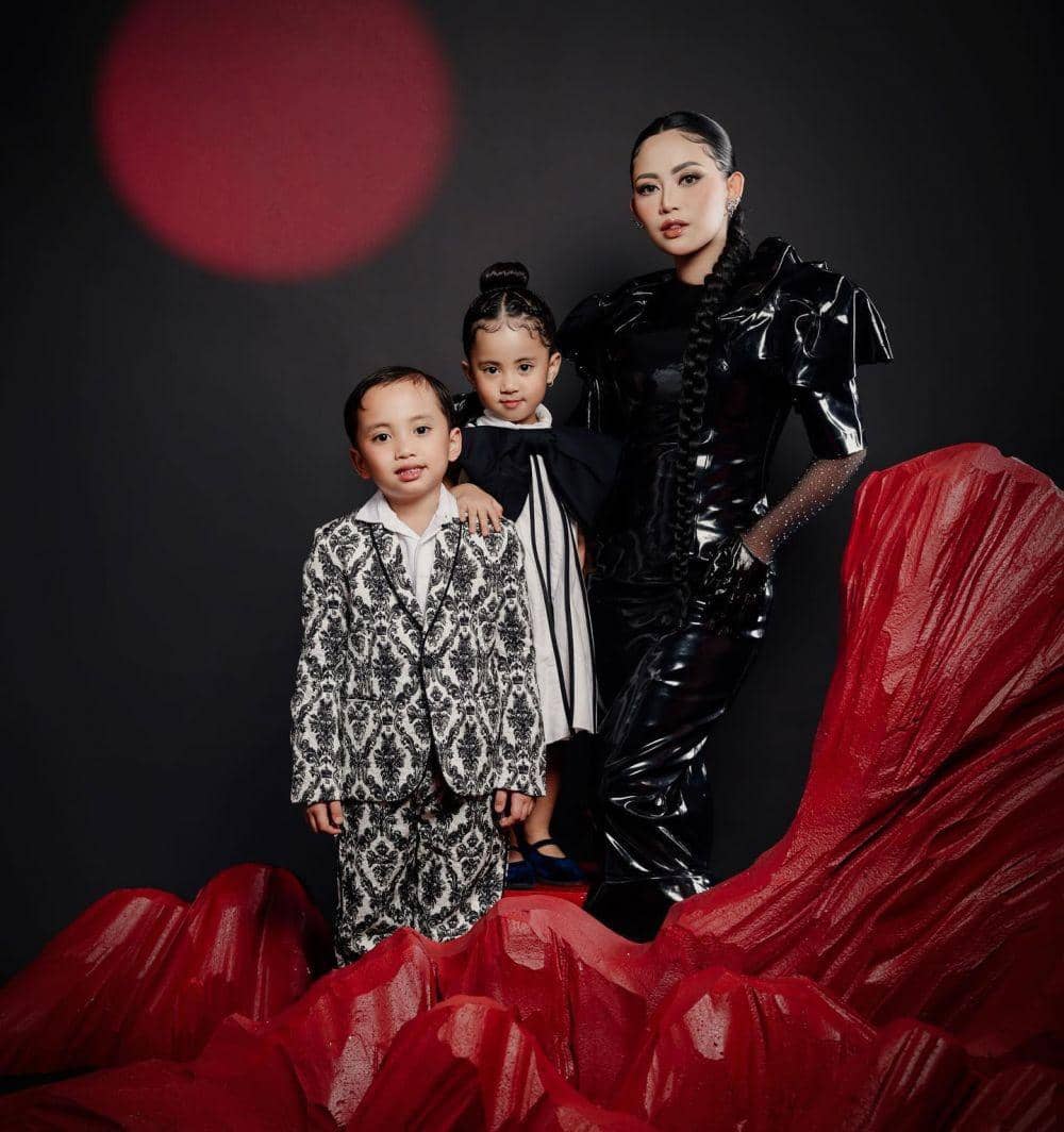 photoshoot Rachel Vennya (instagram.com/rachelvennya)