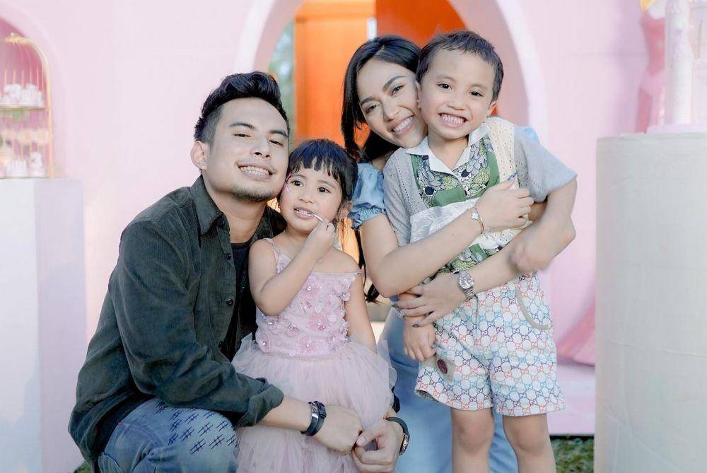 potret keluarga Rachel Vennya (instagram.com/rachelvennya)