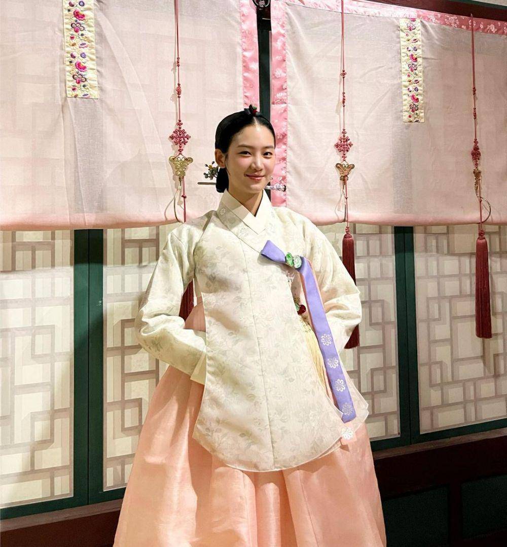 Park Ju Hyun di drama The Forbidden Marriage (instagram.com/charmgirl_1005)