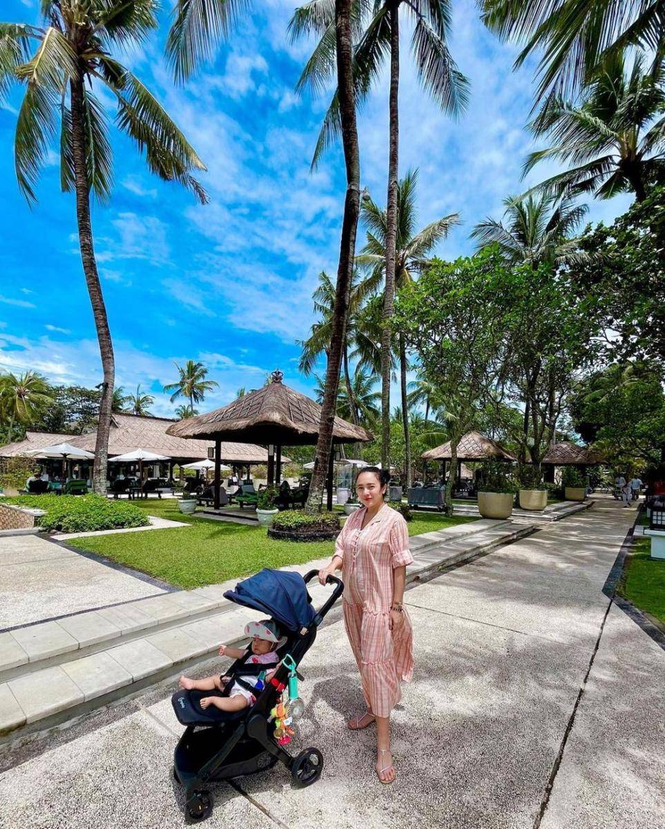 Liburan keluarga Dhea Ananda di Bali (instagram.com/dea_ananda)