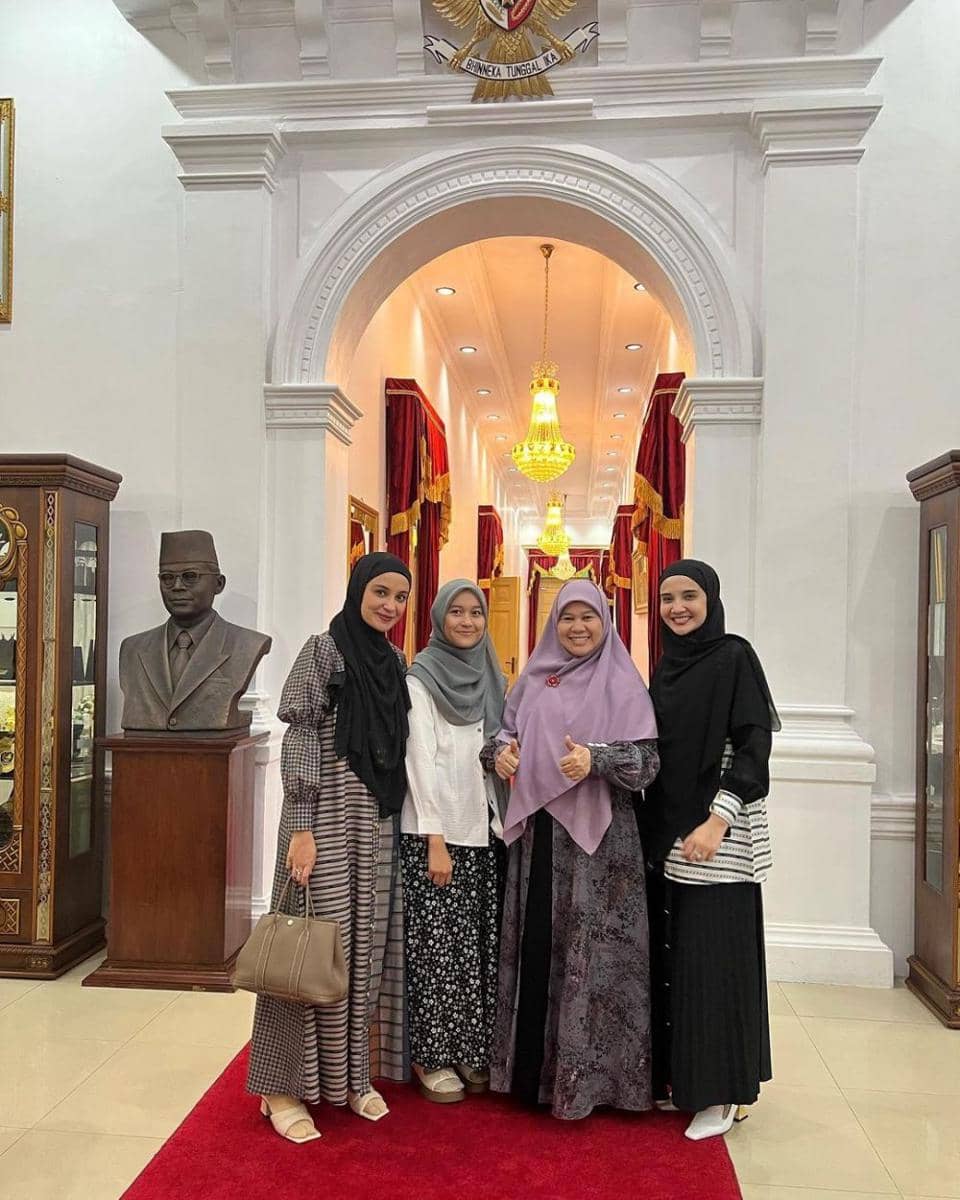 Zaskia Sungkar pulang kampung ke Solok (instagram.com/zaskiasungkar15)