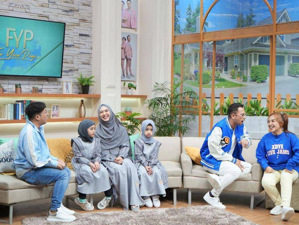 potret Oki Setiana Dewi (instagram.com/okisetianadewi)