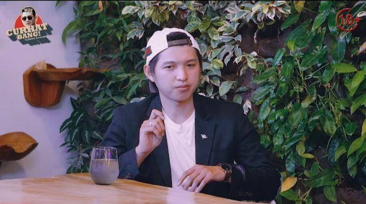 potret Koh Dennis Lim (youtube.com/CURHAT BANG Denny Sumargo)