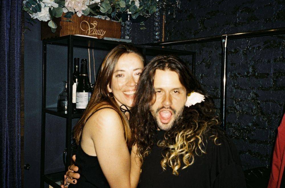 Ilustrasi pasangan bahagia (pexels.com/Тямаев Миша)