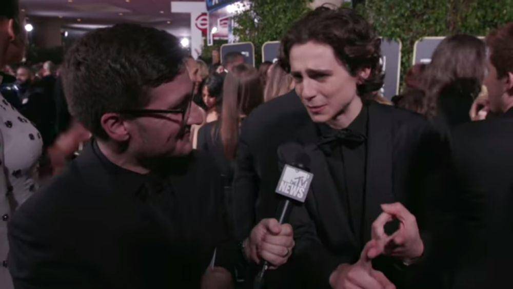 Chalamet sedang wawancara (dok. MTVNews/Was Ansel)