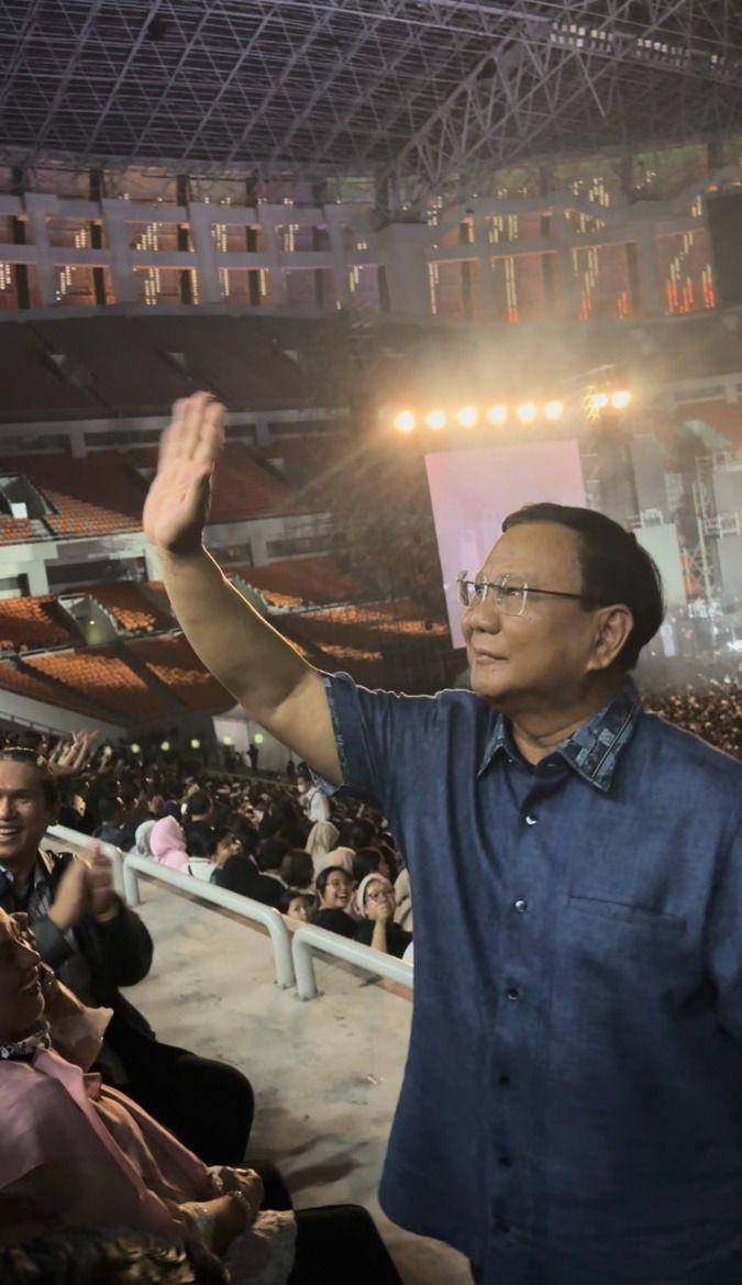 Prabowo hadiri konser Dewa 19 di JIS. (Dok. Istimewa)